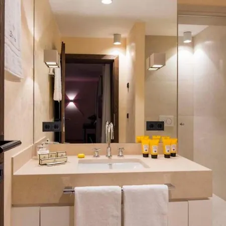 Apartman 4br Brand-new Modern *