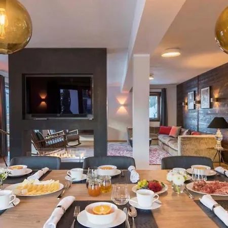 4br Brand-new Modern Apartman *